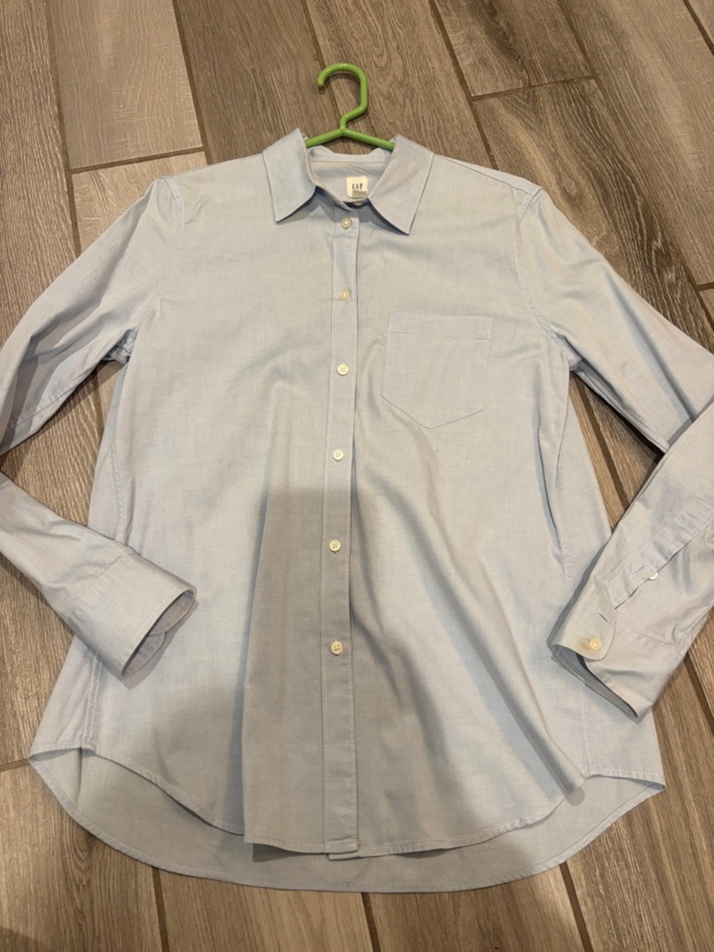 GAP Men's Pale Blue Oxford Button-Up Shirt